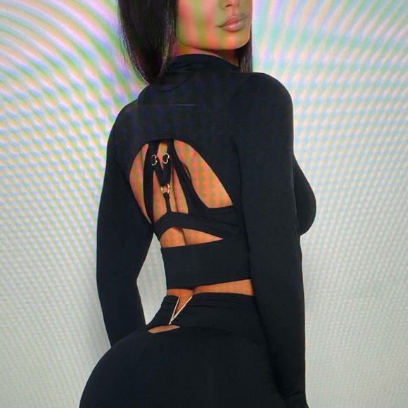 Bombshell Active Pullover | NWT | Size S - Picture 3 of 6